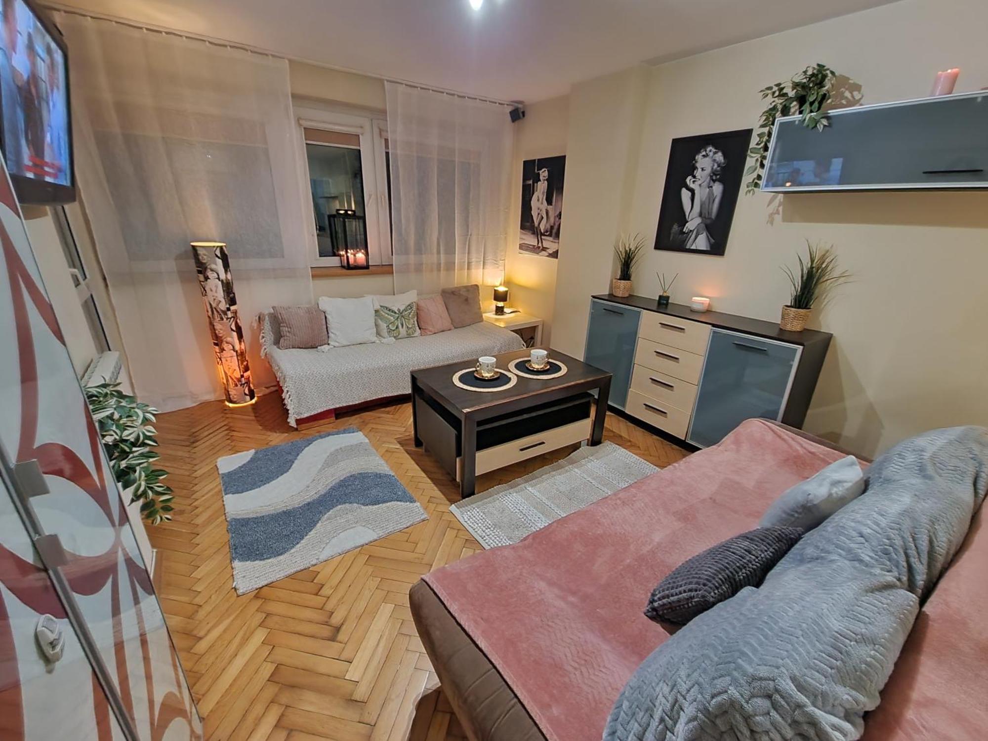 Apartament Chmielna Str Warszawa