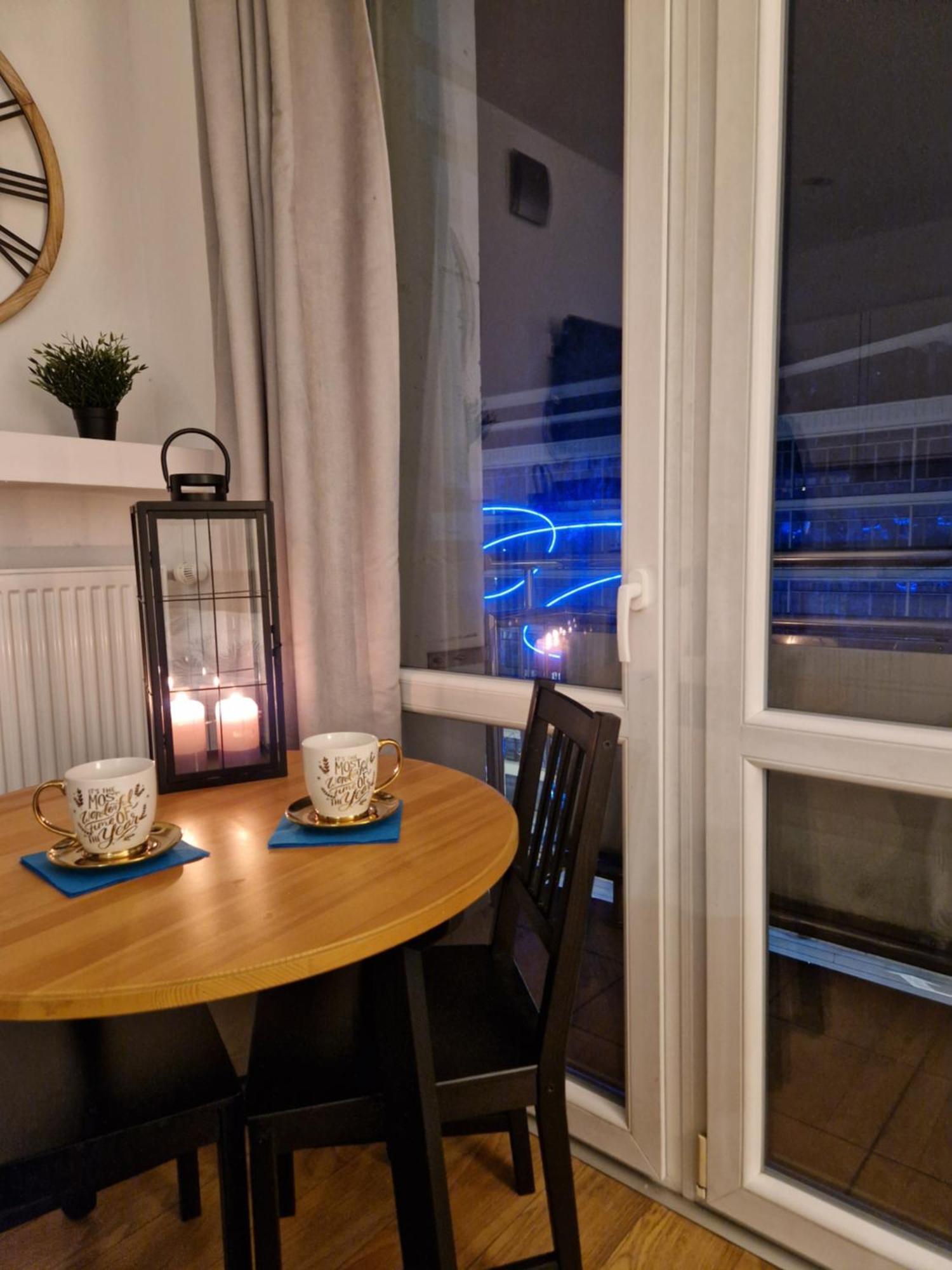 Chmielna Str *
